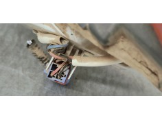 Recambio de piloto trasero izquierdo interior para toyota auris 1.6 d4d 112 fap referencia OEM IAM 02344  