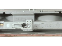 Recambio de luz central de freno para opel corsa d 1.2 referencia OEM IAM 316627975  