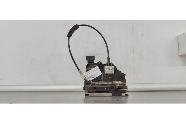 Recambio de cerradura puerta trasera derecha para opel corsa d 1.2 referencia OEM IAM 13258267  