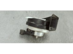 Recambio de claxon para opel corsa d 1.2 referencia OEM IAM 55701246  