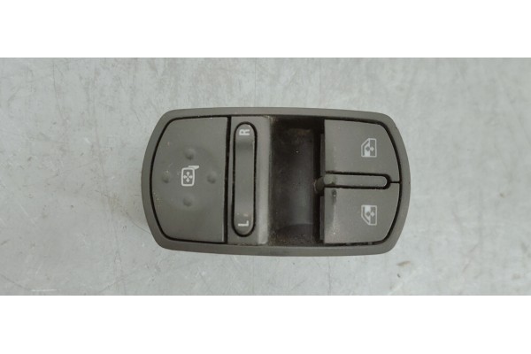 Recambio de mando elevalunas delantero izquierdo para opel corsa d 1.2 referencia OEM IAM 13258521AA  