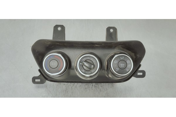 Recambio de mando climatizador para toyota aygo x 1.0 i referencia OEM IAM   