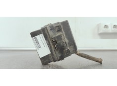 CAJA RELES / FUSIBLES 