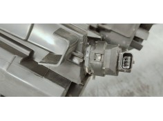 Recambio de faro izquierdo para peugeot 3008 1.6 hdi referencia OEM IAM 89908440  