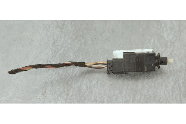 Recambio de interruptor para mercedes-benz clase a (w169) 2.0cdi 80 [160] fap referencia OEM IAM A0015452009  