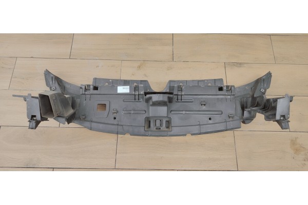 Recambio de moldura para peugeot 3008 1.6 hdi referencia OEM IAM 9805461880  