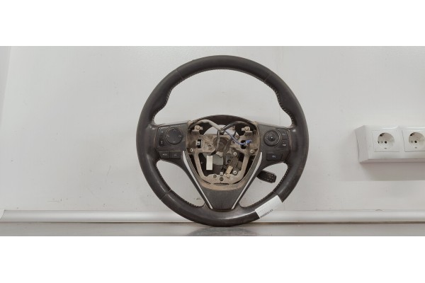 Recambio de volante para toyota auris 1.6 i 132 referencia OEM IAM   