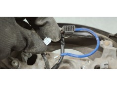 Recambio de volante para toyota auris 1.6 i 132 referencia OEM IAM   