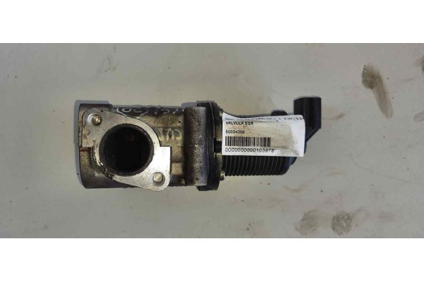 Recambio de valvula egr para opel astra h berlina 1.9 cdti referencia OEM IAM 50024005  