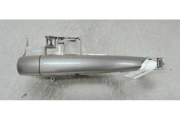 Recambio de maneta exterior delantera derecha para peugeot 3008 1.6 hdi referencia OEM IAM 9684559980  