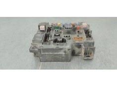 Recambio de caja reles / fusibles para citroen c-crosser 2.2 d referencia OEM IAM 8637A318  