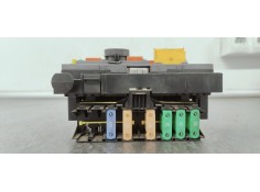 Recambio de caja reles / fusibles para peugeot 3008 1.6 hdi referencia OEM IAM 9807028580  