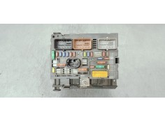 Recambio de caja reles / fusibles para peugeot 3008 1.6 hdi referencia OEM IAM 9807028580  
