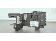 Recambio de caja reles / fusibles para peugeot 3008 1.6 hdi referencia OEM IAM 9810872780  