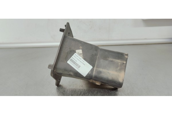 Recambio de punta chasis delantera para peugeot 3008 1.6 hdi referencia OEM IAM 9682791480  