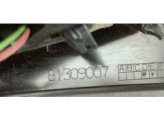 Recambio de piloto trasero izquierdo interior para peugeot 3008 1.6 hdi referencia OEM IAM 9805511380  