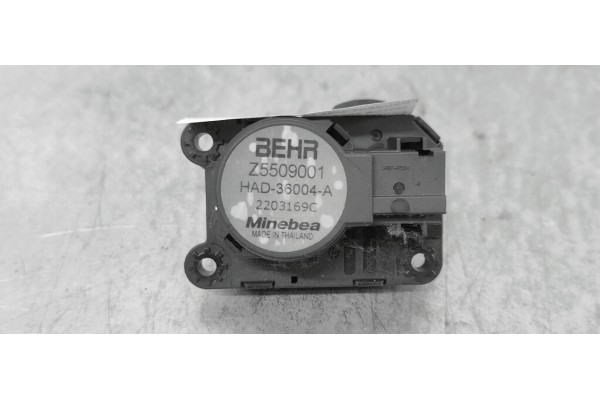 Recambio de motor apertura trampillas climatizador para peugeot 3008 1.6 hdi referencia OEM IAM HAD36004A  