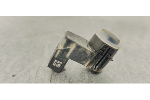 Recambio de sensor de aparcamiento para peugeot 3008 1.6 hdi referencia OEM IAM 9677782977  