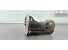 Recambio de rejilla aireadora para citroen c3 picasso 1.6 hdi referencia OEM IAM 9682570377  