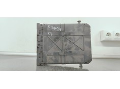 Recambio de caja reles / fusibles para citroen c3 picasso 1.6 hdi referencia OEM IAM 9674016880  
