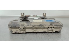 Recambio de caja reles / fusibles para citroen c3 picasso 1.6 hdi referencia OEM IAM 9674016880  