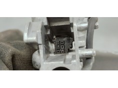 Recambio de espejo para peugeot 3008 1.6 hdi referencia OEM IAM E8025207  