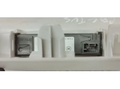 Recambio de luz interior para citroen c4 cactus 1.5 hdi referencia OEM IAM 9801287577  