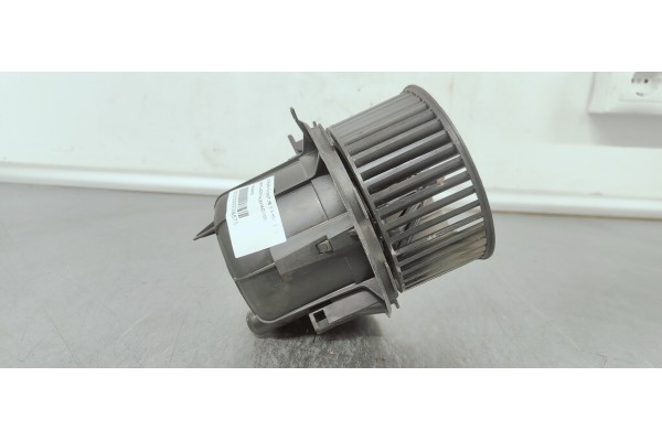 Recambio de ventilador calefaccion para citroen c4 cactus 1.5 hdi referencia OEM IAM T4054002  