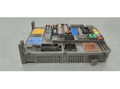 Recambio de caja reles / fusibles para citroen c4 cactus 1.5 hdi referencia OEM IAM 983070768000  