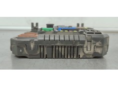 Recambio de caja reles / fusibles para citroen c4 cactus 1.5 hdi referencia OEM IAM 983070768000  