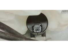Recambio de deposito limpia para citroen c4 cactus 1.5 hdi referencia OEM IAM 9801973680  