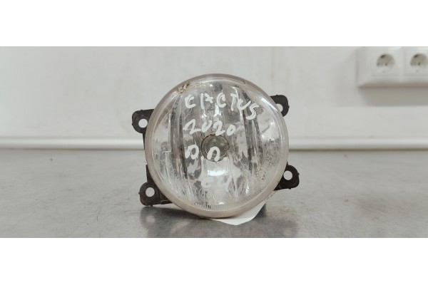 Recambio de faro antiniebla derecho para citroen c4 cactus 1.5 hdi referencia OEM IAM 9675450980  
