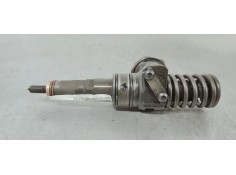 Recambio de inyector para volkswagen passat berlina (3b3) 1.9tdi 130 4x4 referencia OEM IAM 038130073AR  