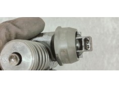 Recambio de inyector para volkswagen passat berlina (3b3) 1.9tdi 130 4x4 referencia OEM IAM 038130073AR  