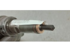 Recambio de inyector para volkswagen passat berlina (3b3) 1.9tdi 130 4x4 referencia OEM IAM 038130073AR  
