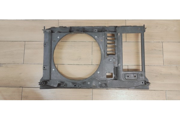 Recambio de panel frontal para peugeot 3008 1.6 hdi referencia OEM IAM 9801875380  