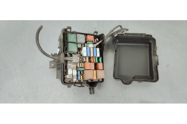 Recambio de caja reles / fusibles para citroen c4 cactus 1.5 hdi referencia OEM IAM   