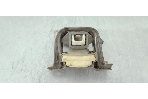 Recambio de soporte motor derecho para citroen c3 picasso 1.6 hdi referencia OEM IAM 9683181180  