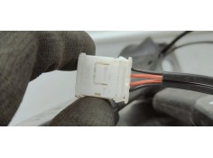 Recambio de enganche cinturon trasero derecho para citroen c4 cactus 1.5 hdi referencia OEM IAM 98059713XT  