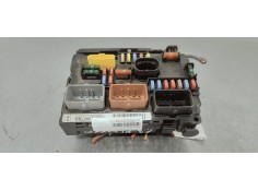 Recambio de caja reles / fusibles para citroen c3 picasso 1.6 hdi referencia OEM IAM 9667199780  