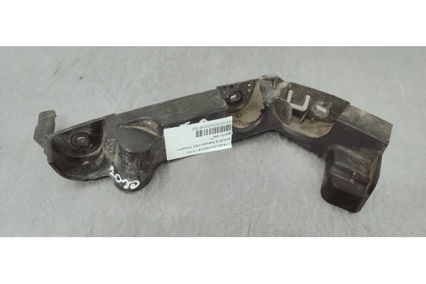 Recambio de soporte paragolpes trasero para citroen c4 cactus 1.5 hdi referencia OEM IAM 9823315580  