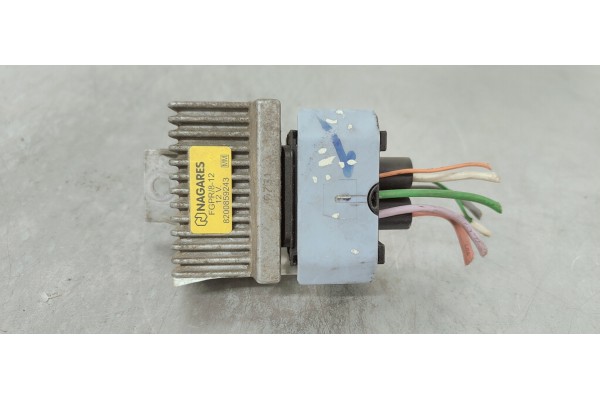 Recambio de caja precalentamiento para renault megane iii sport tourer 1.5 dci referencia OEM IAM 8200859243  