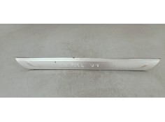 Recambio de molduras delanteras para bmw serie 7 (g11/g12) 6a350000 referencia OEM IAM 51477378054  