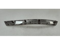 Recambio de molduras traseras para bmw serie 7 (g11/g12) 6a350000 referencia OEM IAM 51477378051  