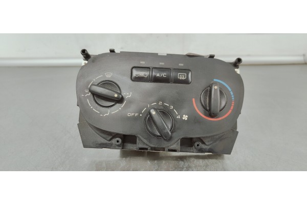 Recambio de mando calefaccion / aire acondicionado para peugeot 307 (s1) xr clim referencia OEM IAM 593240000  