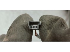 Recambio de enganche cinturon trasero izquierdo para bmw serie 7 (g11/g12) 6a350000 referencia OEM IAM 7356623  