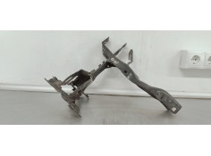 SOPORTE FARO IZQUIERDO 7375325 