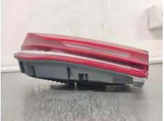 Recambio de piloto trasero derecho interior para bmw serie 7 (g11/g12) 6a350000 referencia OEM IAM 2583244  