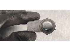 Recambio de sensor de aparcamiento para peugeot 3008 1.6 hdi referencia OEM IAM 9677782977  