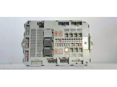 CAJA RELES / FUSIBLES 8X2T14B476BD 